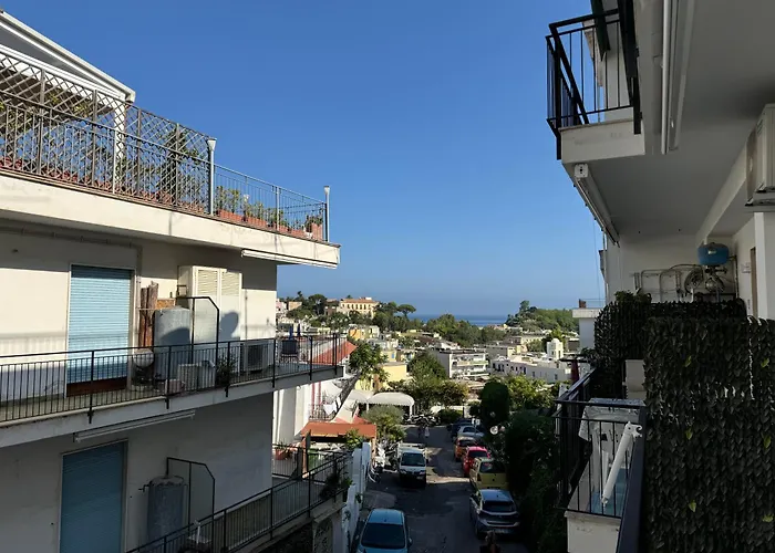Donna Flora Ischia Appartamento
